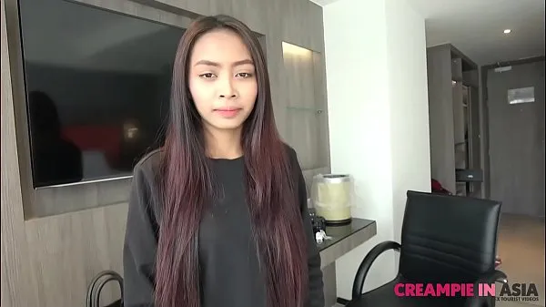 Video về năng lượng Petite young Thai girl fucked by big Japan guy lớn