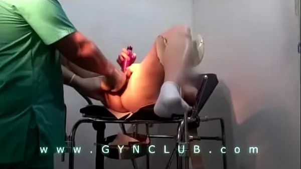 Big Girl on gyno chair 0440 energy Videos