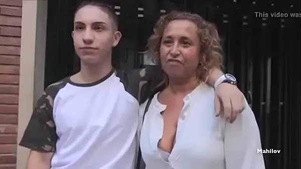 Nagy step Mother and son energiájú videók