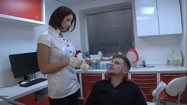 Big A young dentist, to give her pussy, to avoid the complaint of the customer to his boss energy Videos
