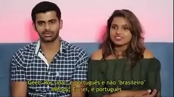 Store Foreigners react to tacky music energivideoer