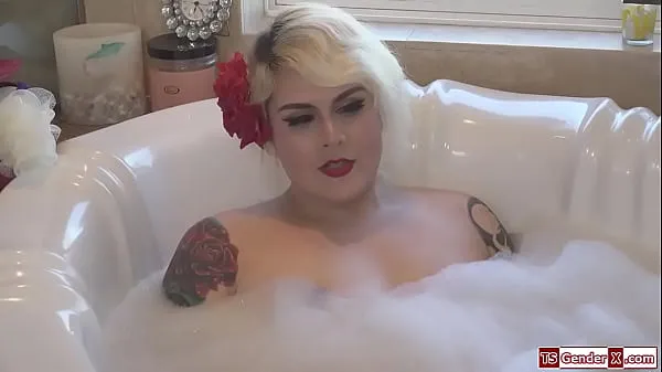 Veľké Trans stepmom Isabella Sorrenti anal fucks stepson energetické videá