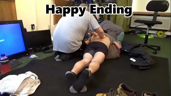Stora Happy Ending Massage gay gives me rub down and can't stay off my cock energivideor