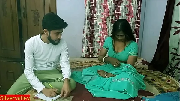 Большие Индийская сексуальная мадам учит своего особого ученика романтике и сексу! с хинди голосом энергетические видеоролики