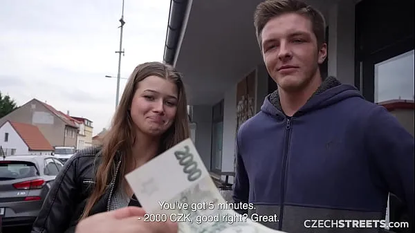 Большие CzechStreets - Он позволил своей девушке изменить ему энергетические видеоролики