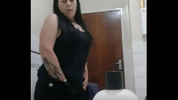 Store I hid my phone in the bathroom and caught my stepsister fucking herself with the shampoo bottle energivideoer