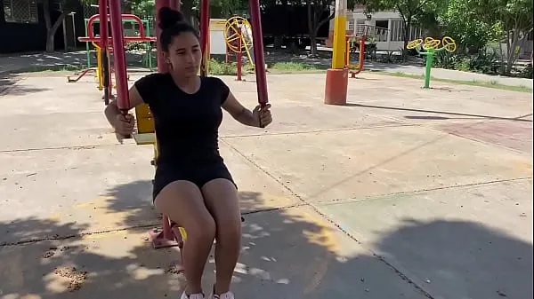Video về năng lượng I take home a BEAUTIFUL GIRL from the park and end up fucking lớn