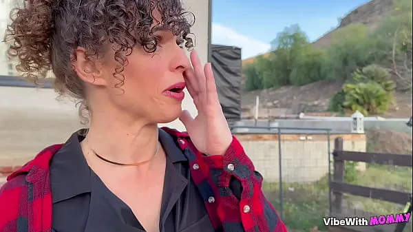 Μεγάλα Crying Jewish Ranch Wife Takes Neighbor Boy's Virginity ενεργειακά βίντεο