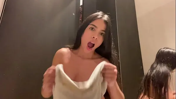 They caught me in the store fitting room squirting, cumming everywhere Video tenaga besar